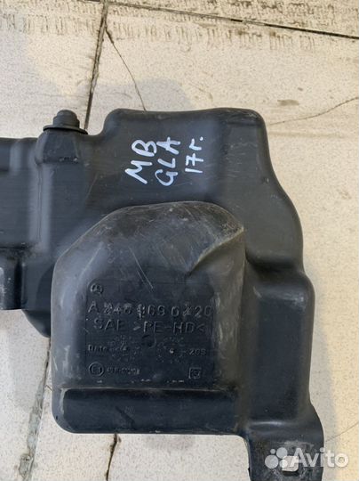 Бачок омывателя mercedes cla