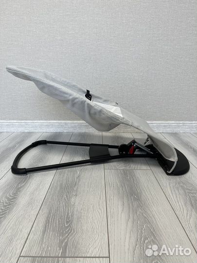 Шезлонг детский babybjorn