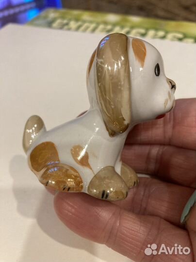 Фарфоровые фигурки собак