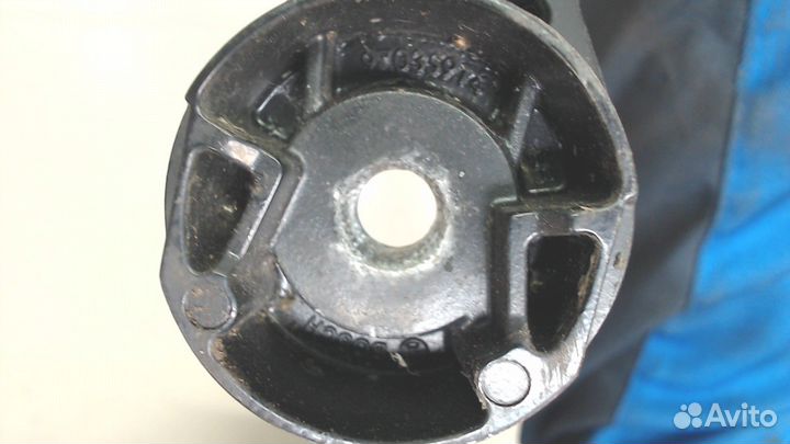 Щеткодержатель Citroen C4 Grand Picasso 2014, 2014