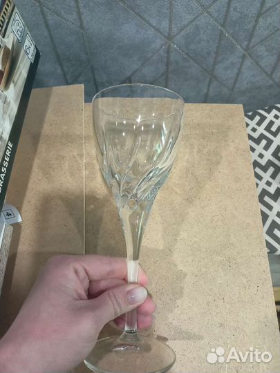 Бокалы для вина