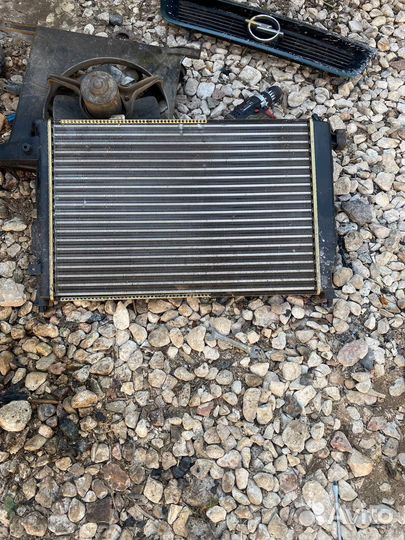 Радиатор opel веектра a и другие запчасти