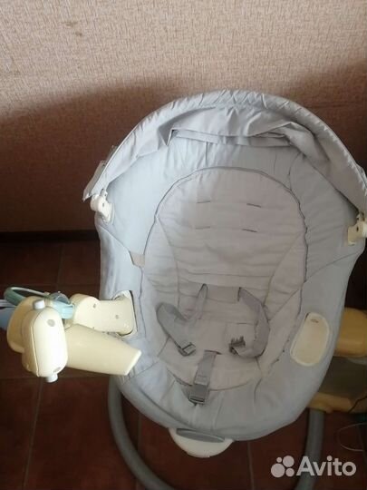 Качели-шезлонг. Укачивающий центр. Graco