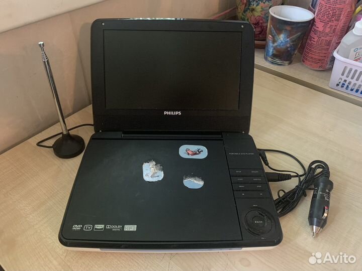Портативный DVD плеер с антенной Philips