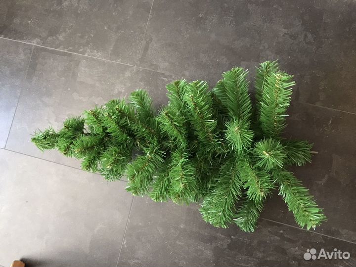 Елка искусственная