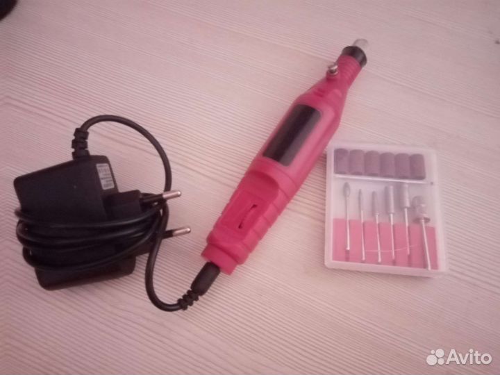 Продам стартовый маникюрный набор