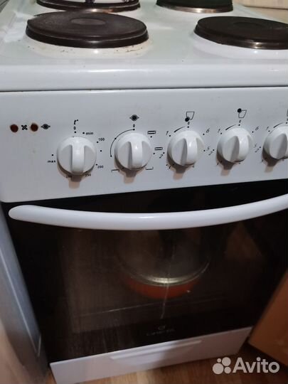 Плита электрическая и стиральная машина