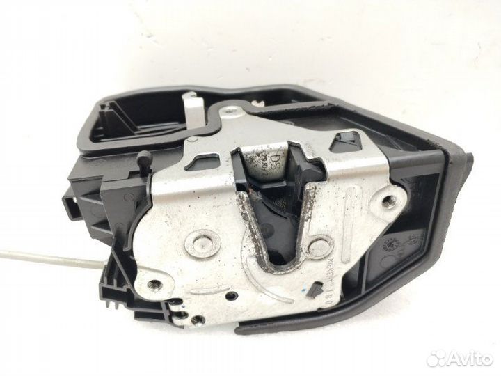 Замок двери задний правый Bmw 5-Series F10 2011