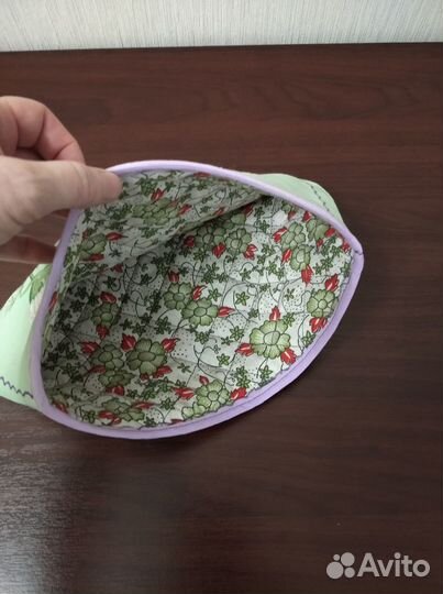 Кухонный набор:грелка на чайник,рукавица,прихватка