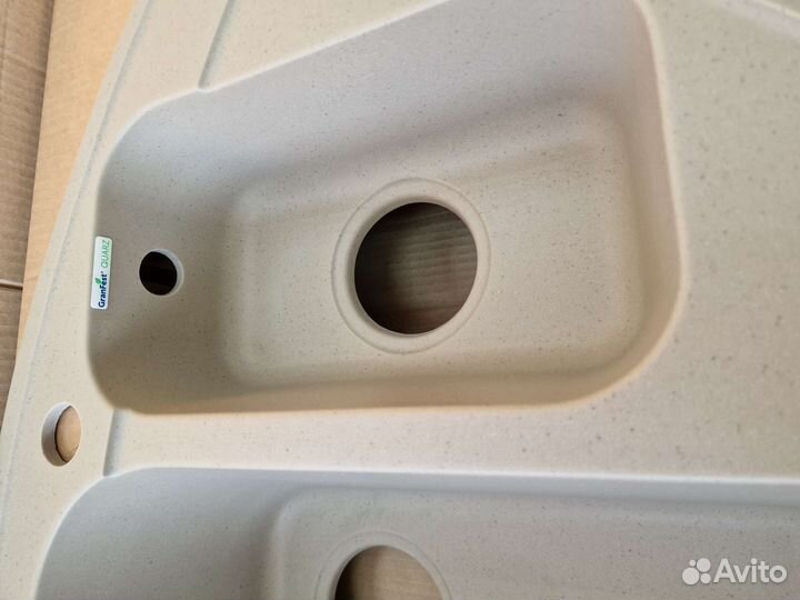 Мойка новая двойная искусственный камень