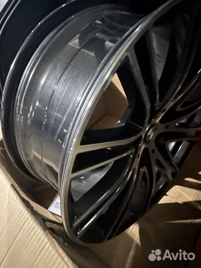 Диски на bmw 5 g30 r20 разноширокие 8j/9j
