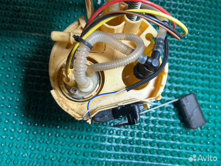 Топливный насос Land Rover Evoque 204DTD 2015