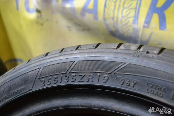 Dunlop SP Sport Maxx GT 255/35 R19