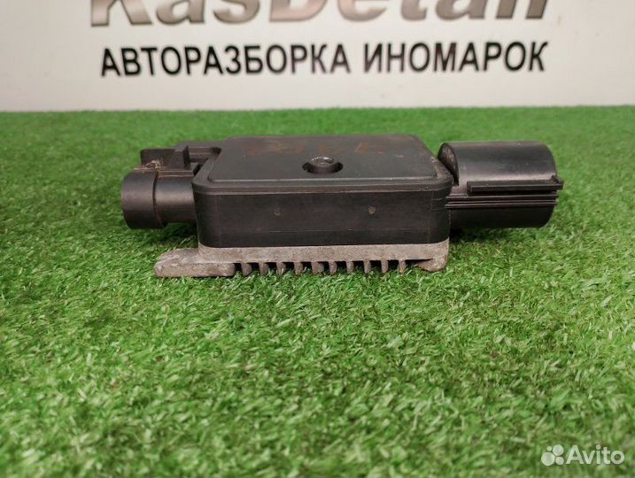 Блок управления вентилятором Ford Focus 2 седан