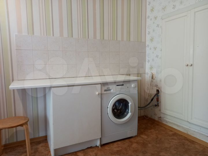 Комната 18 м² в > 9-к., 3/5 эт.