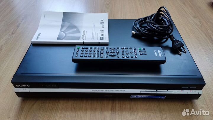 DVD/HDD-плеер/рекордер Sony RDR-HX780