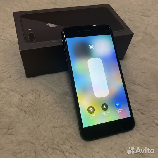 iPhone 8 Plus, 64 ГБ
