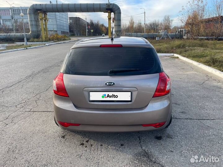 Kia Ceed 2.0 AT, 2011, 218 015 км