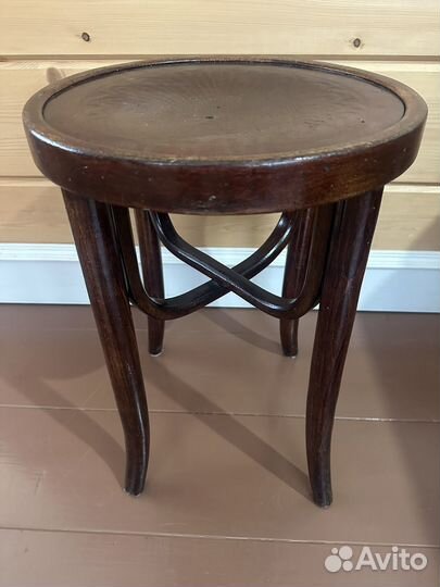 Табуретка венская