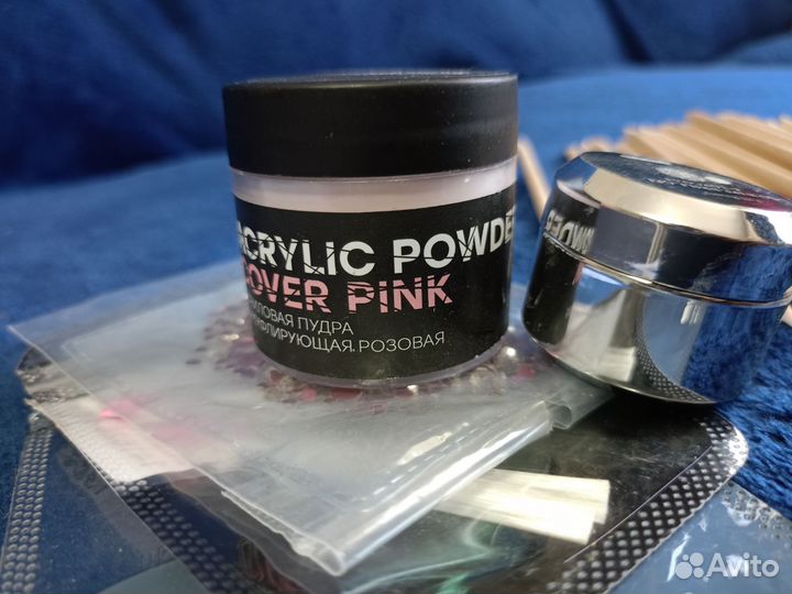 Акриловая пудра для укрепления ногтей