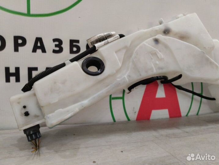 Бачок омывателя Ford Focus универсал 1.6L zetec-S