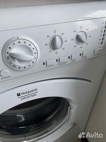 Стиральная машина бу Hotpoint ariston