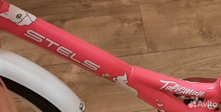 Велосипед для девочки, 18 дюймов