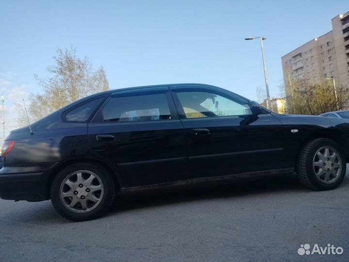 Hyundai Elantra 1.6 AT, 2005, 261 000 км