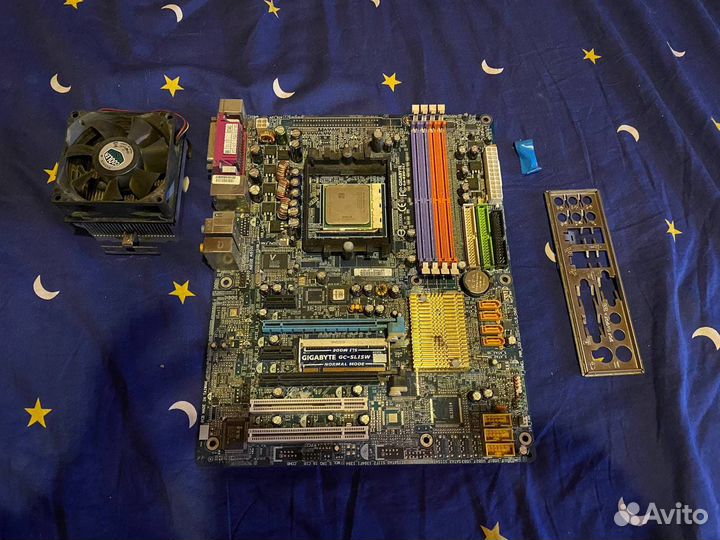 Ggigabyte ga-k8n-sli + AMD Athlon 64