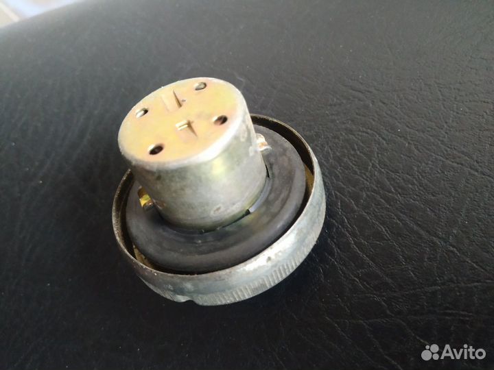 Крышка бензобака Honda Dio