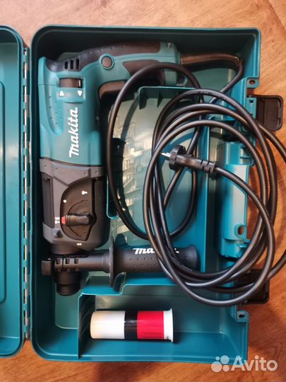 Перфоратор makita HR 2470 бу