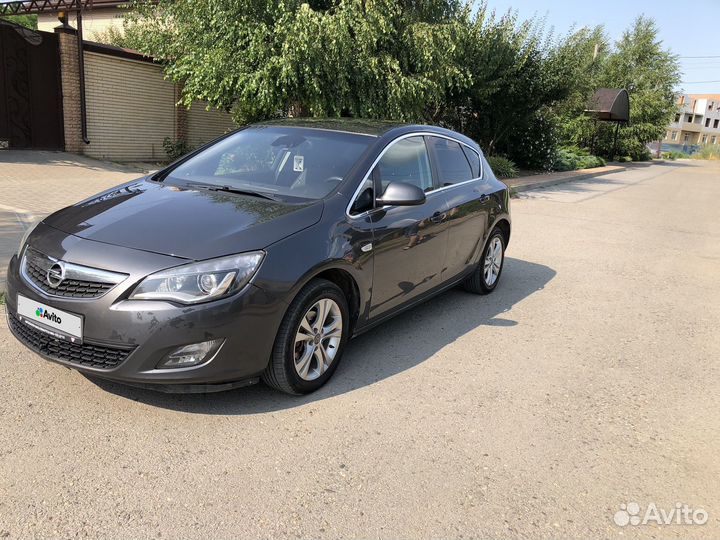 Opel Astra 1.4 AT, 2011, 178 702 км