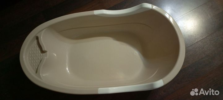 Ванночка для купания новорожденного