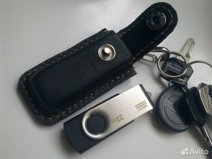 Чехол для флешки из натуральной кожи