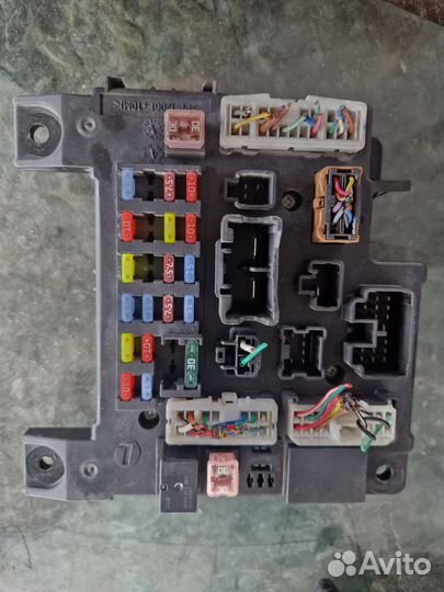 Блок предохранителей для Мицубиси Ланцер-10