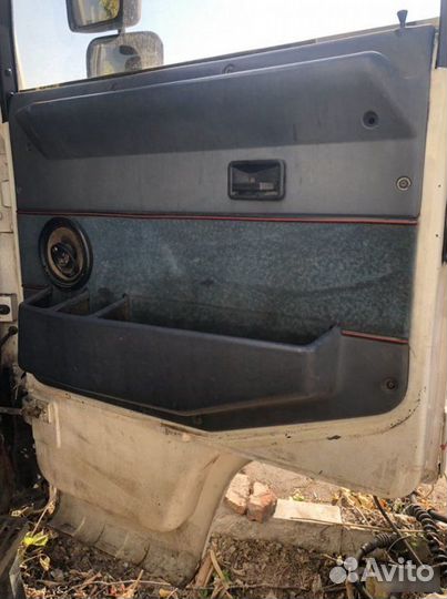 Дверь на правая Renault Major