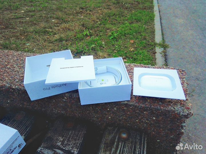 Наушники pro