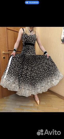 Платье для европейской программы молодежь,взрослые