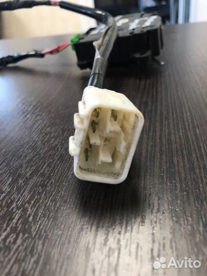 Моторчик заслонки печки Mitsubishi