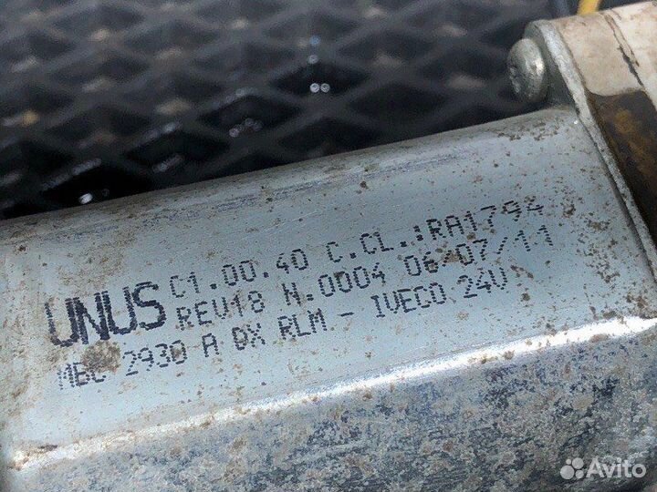 Мотор стеклоподъемника Iveco Stralis