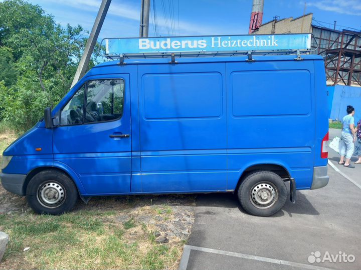 Mercedes-Benz Sprinter 2.2 МТ, 2000, 300 500 км