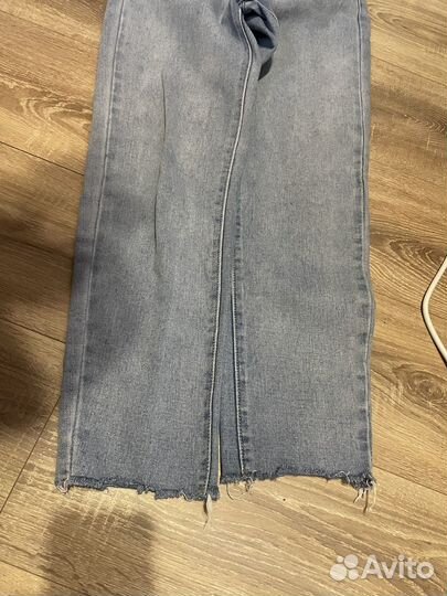 Джинсы бананы женские