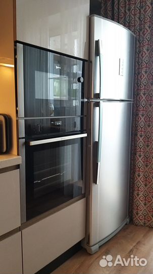 Холодильник двухкамерный широкий 68 см бу