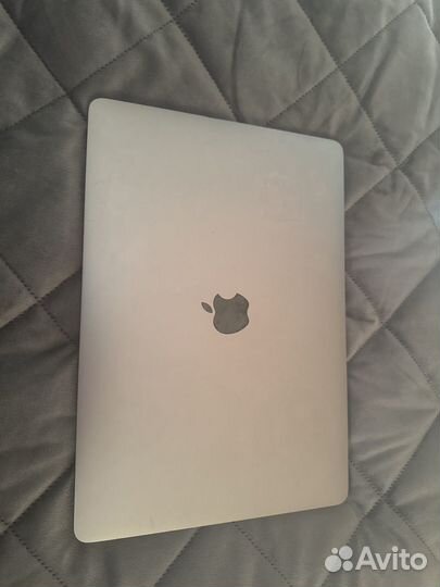 Apple macbook pro 13 2019