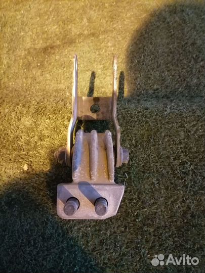 Опора кпп (подушка) 30680750 Volvo S60 V70 XC70 XC