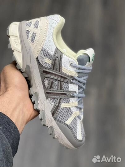 Кроссовки Asics