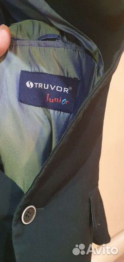 Пиджак зеленый