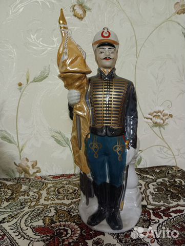 Посуда для сервировки стола