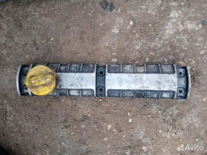 Крышка двигателя Renault Kangoo K9K704 2004