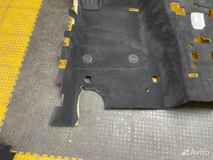 Б/У Напольное покрытие В хорошем состоянии